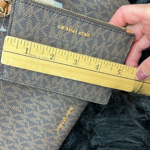 Michael Kors - Picture 8 of 9